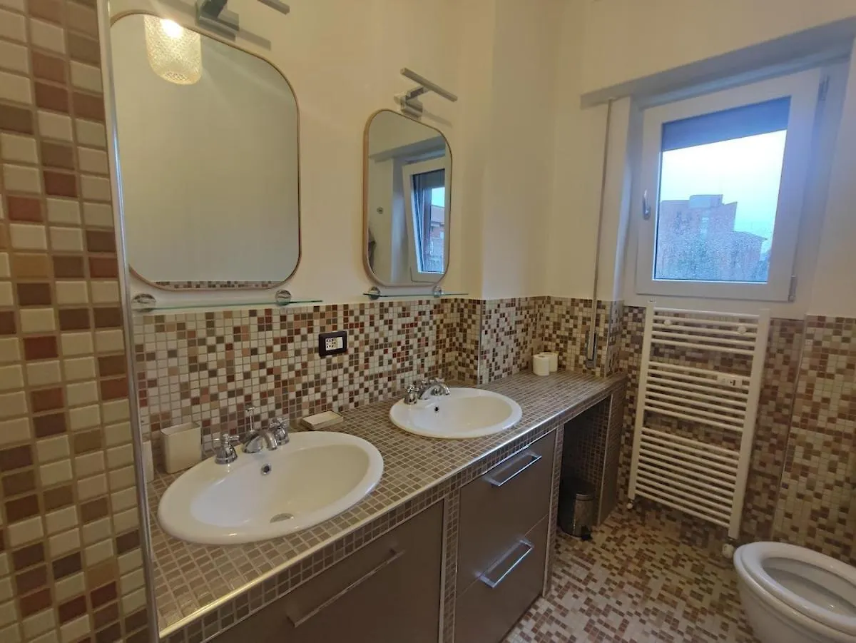 Periferia Chic Apartment Milan Italy