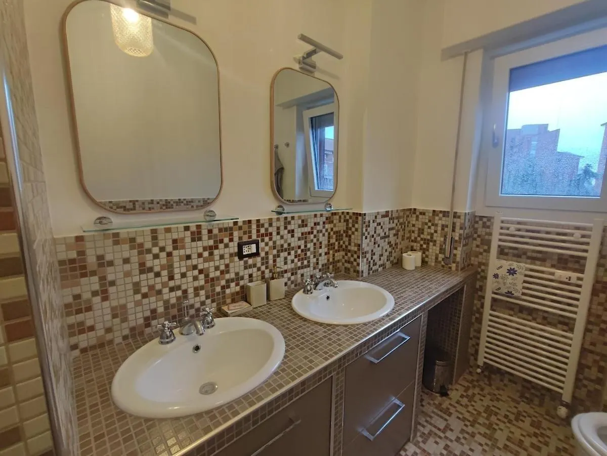 Periferia Chic Apartment Milan 0*,  Italy