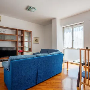 Amazing House In Porta Venezia By Easylife Apartament