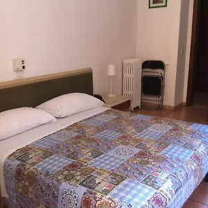  מלון Gambara